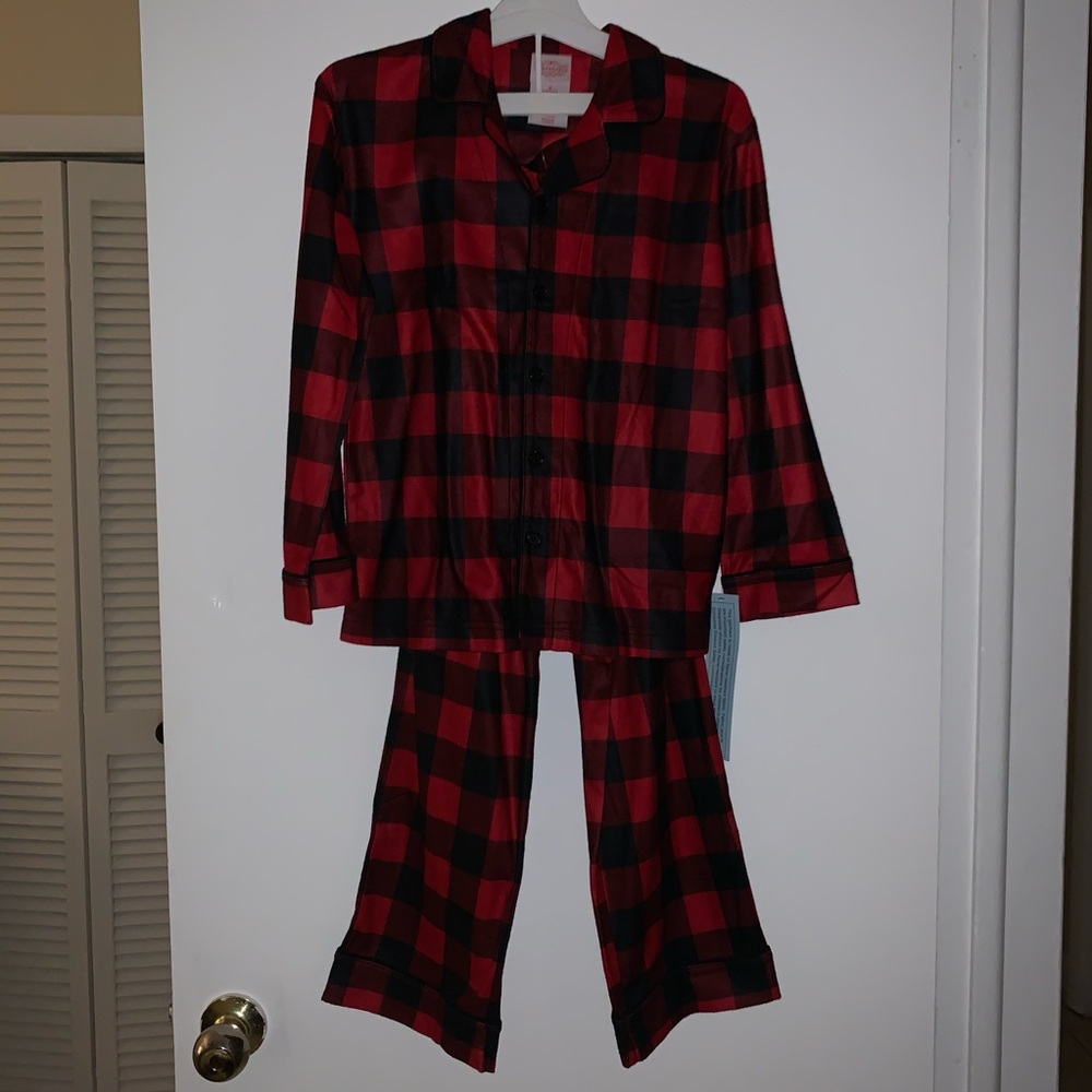 Red and black target kids Christmas PJs size 8